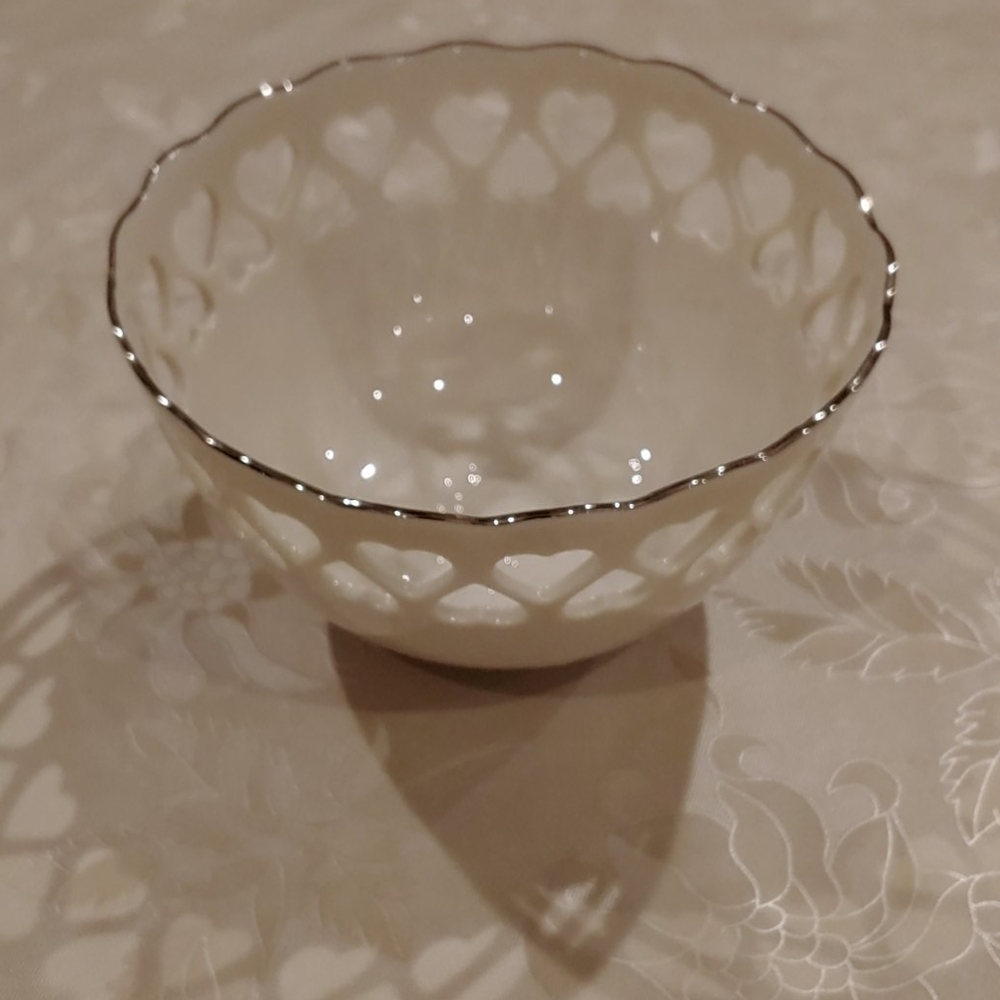 Lenox Heart bowl